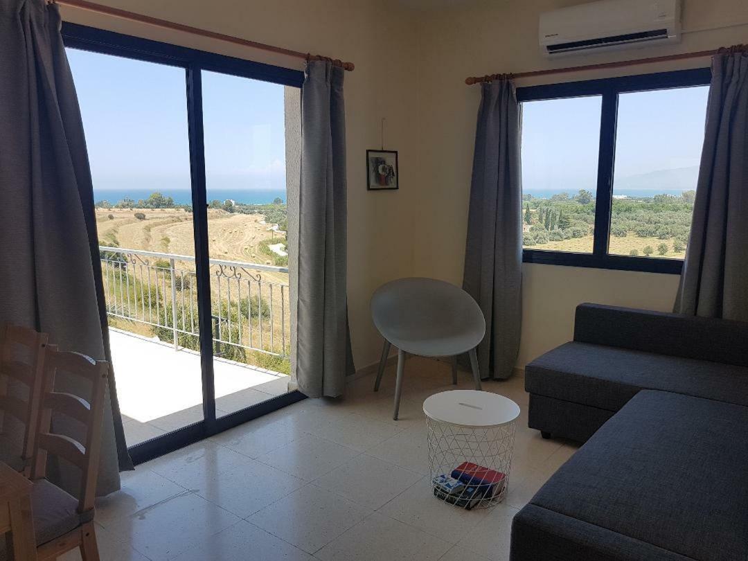 Panoramic Sea View Apartment In Polis-Latchi المظهر الخارجي الصورة